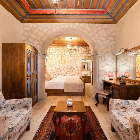 לינה וארוחת בוקר Cappadocia Oba Cave 4*